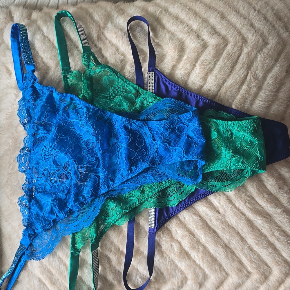 Victoria's Secret Blue and Green Lace Panty Set